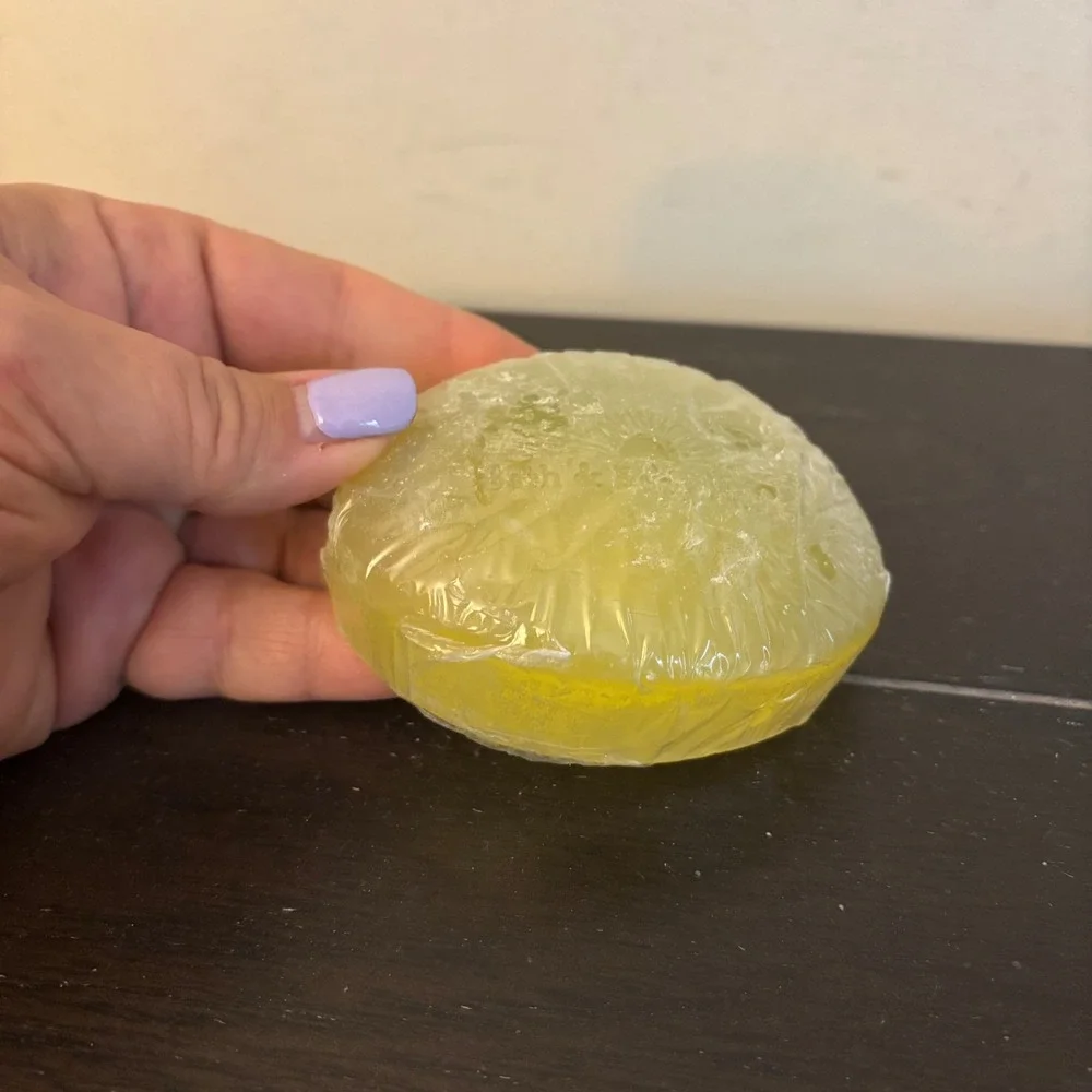 Bath and‎ Body Works | Cool Citrus Basil | Glycerin Soap Bar | 4oz | Vintage NEW
